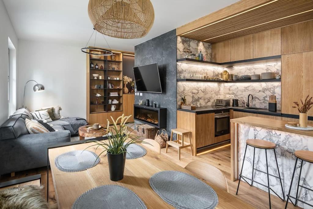 Luxury 2 Bedroom Mountain Escape Harrachov Bagian luar foto