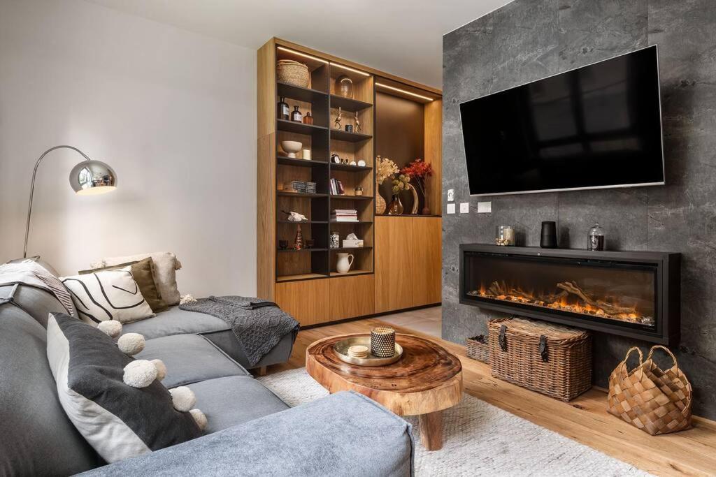 Luxury 2 Bedroom Mountain Escape Harrachov Bagian luar foto